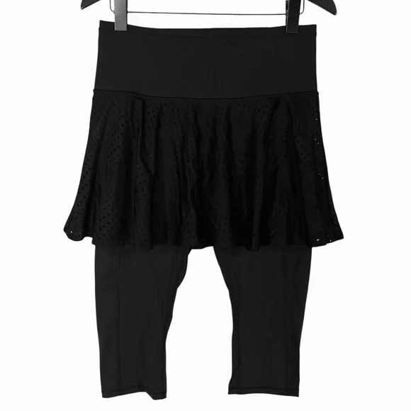 ATHLETA A Game 2 in 1 Crop Tight size Small in Black - Picture 6 of 12